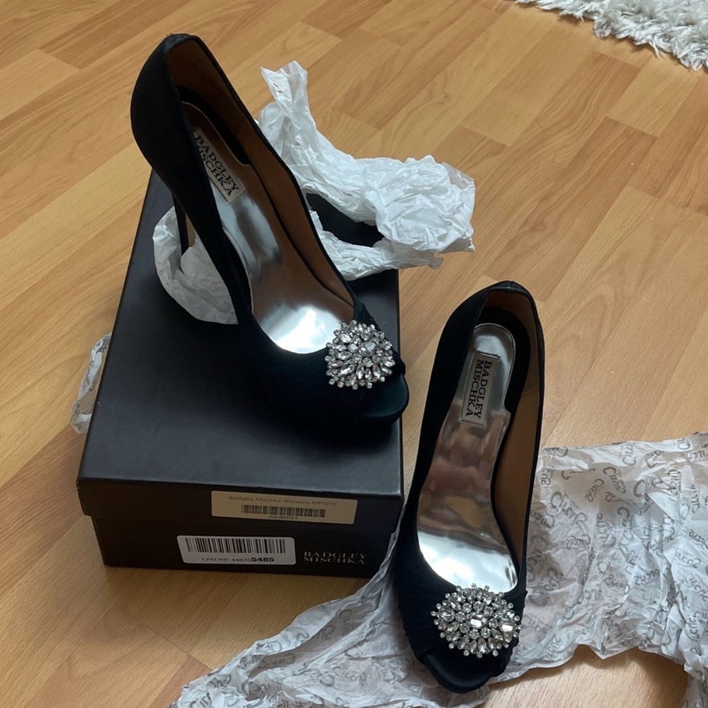 Badgley Mischka Black Heels with Crystal Embellishments